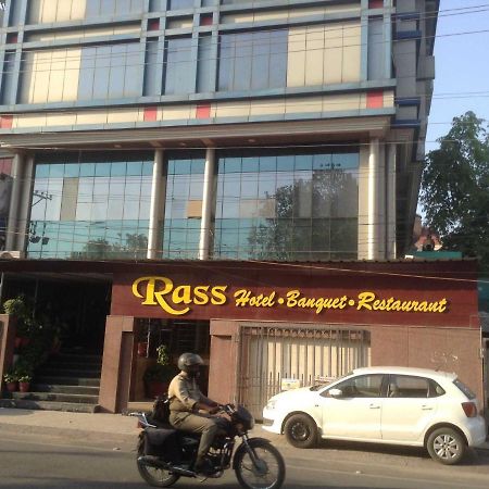 Rass Hotel กานปูร์ ภายนอก รูปภาพ