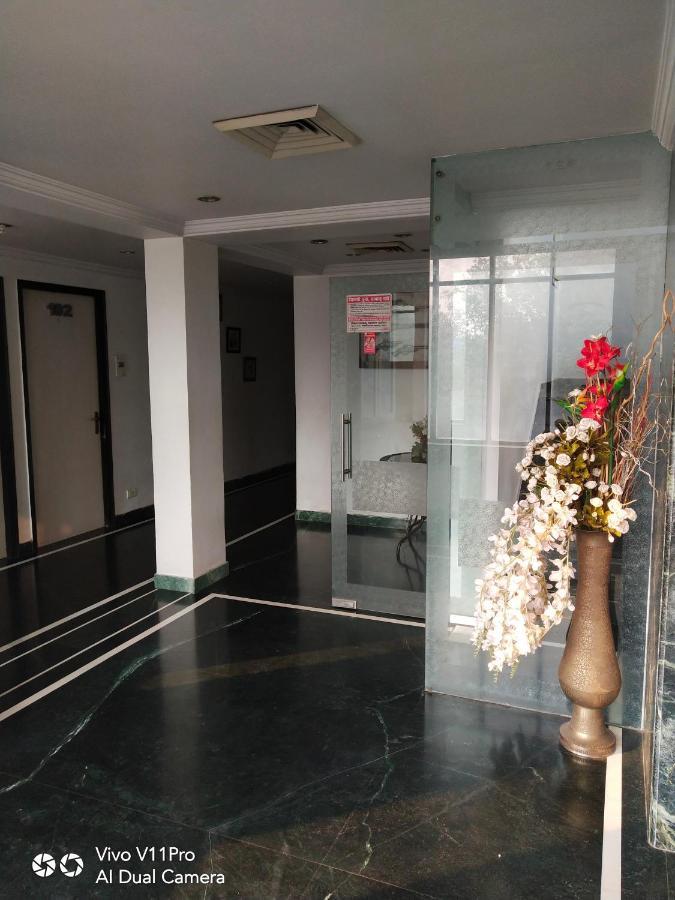 Rass Hotel กานปูร์ ภายนอก รูปภาพ